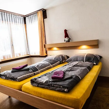 Haus Butterfly, * Зас-Фе